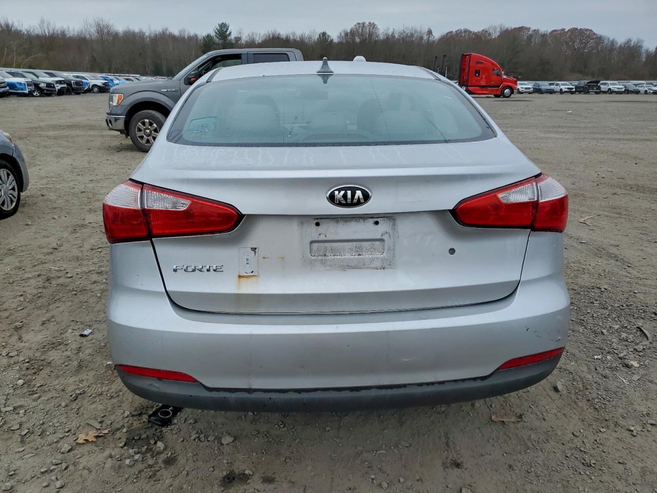 2015 Kia Forte Lx VIN: KNAFK4A65F5436432 Lot: 92902235