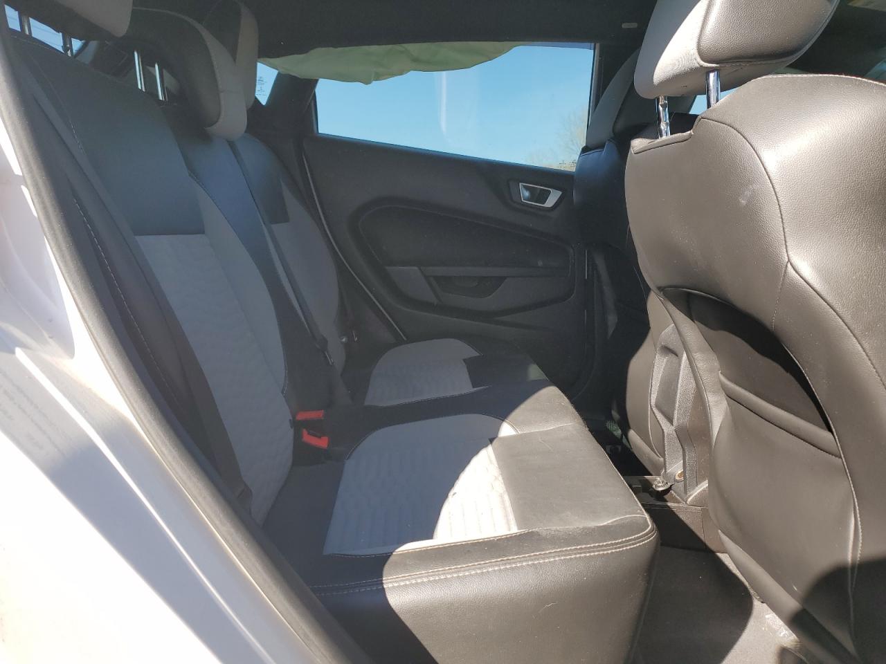 2017 Ford Fiesta St VIN: 3FADP4GX0HM158411 Lot: 92949315