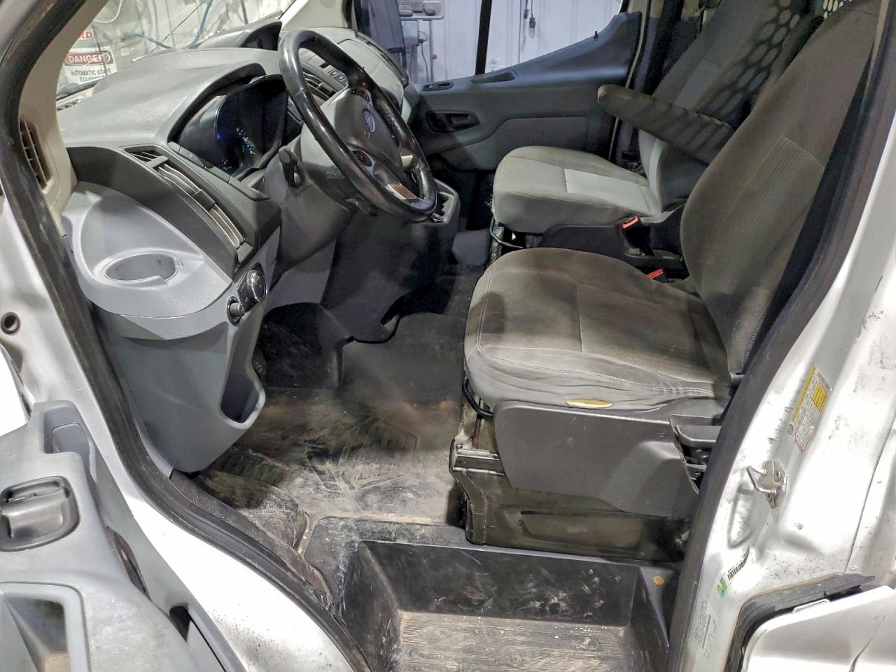 2017 Ford Transit T-150 VIN: 1FTYE1YM6HKB31600 Lot: 94547655