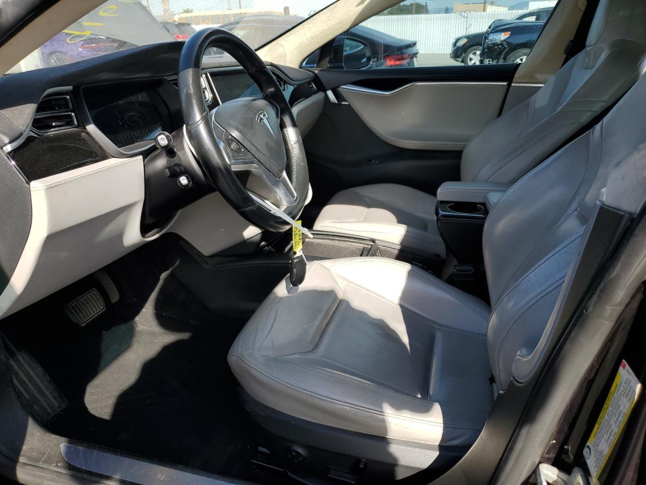 2015 Tesla Model S VIN: 5YJSA1E28FF102551 Lot: 91614895