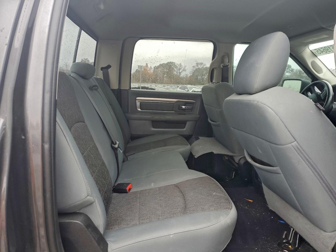 2018 Ram 1500 Slt VIN: 3C6RR7LT9JG230300 Lot: 93619645