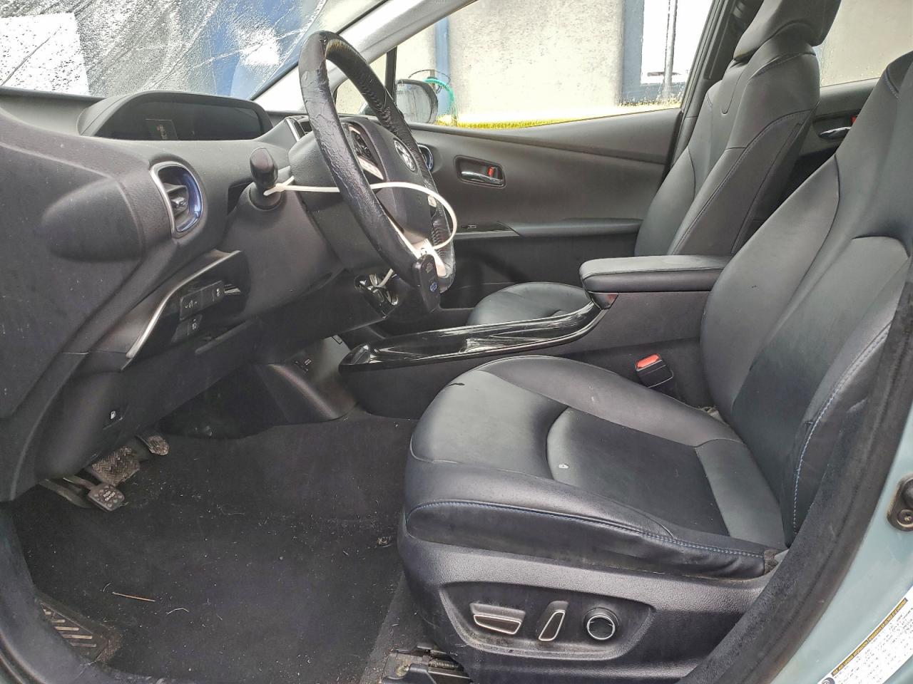 2016 Toyota Prius VIN: JTDKARFU8G3011518 Lot: 92758295