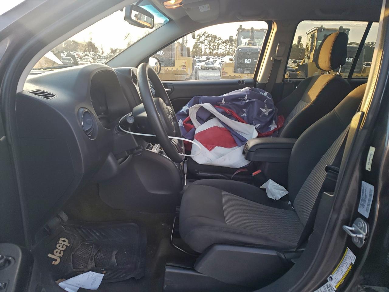 2016 Jeep Compass Sport VIN: 1C4NJCBAXGD665257 Lot: 94439255