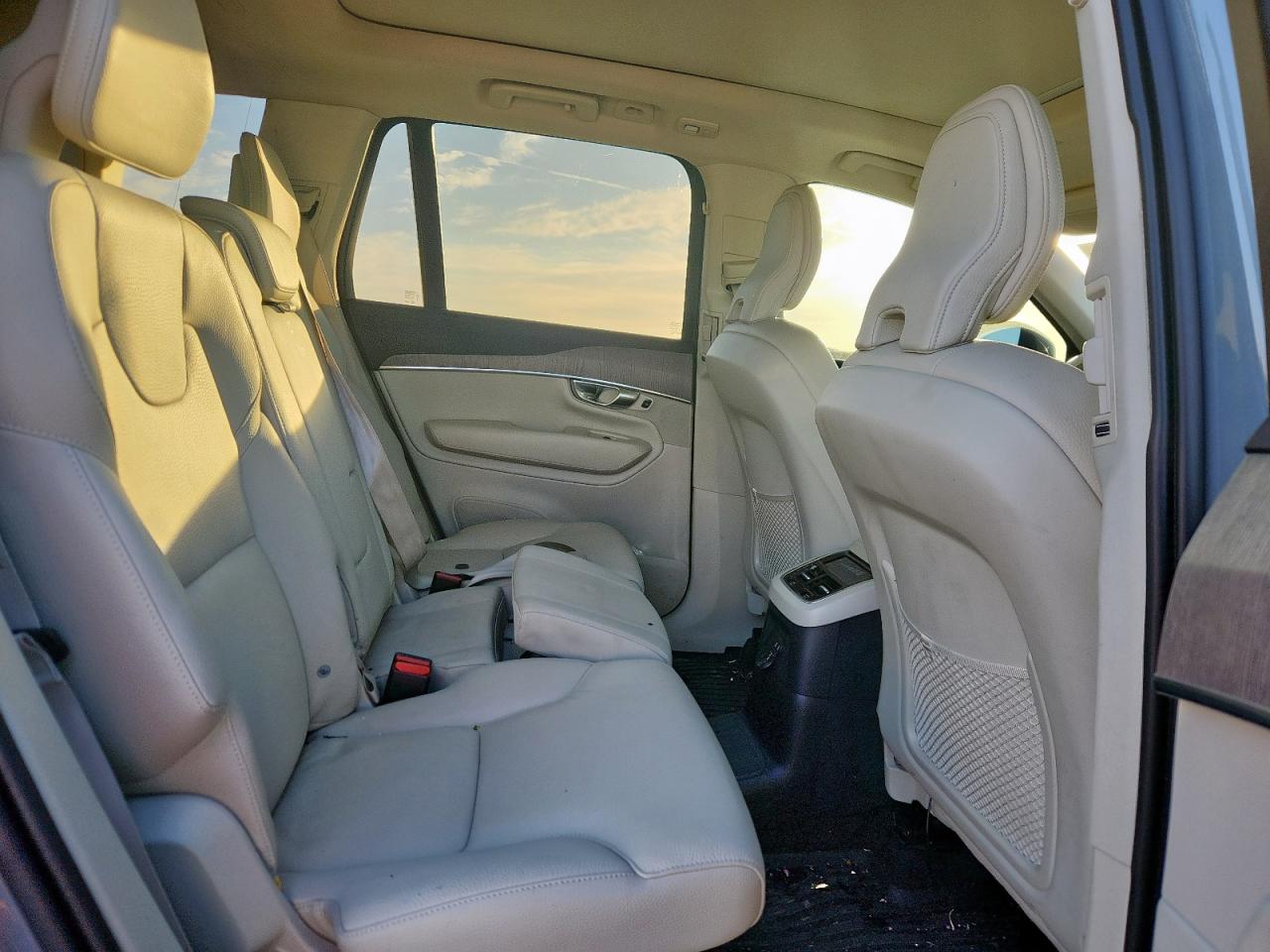 2023 Volvo Xc90 Plus VIN: YV4H60CNXP1979892 Lot: 92482655