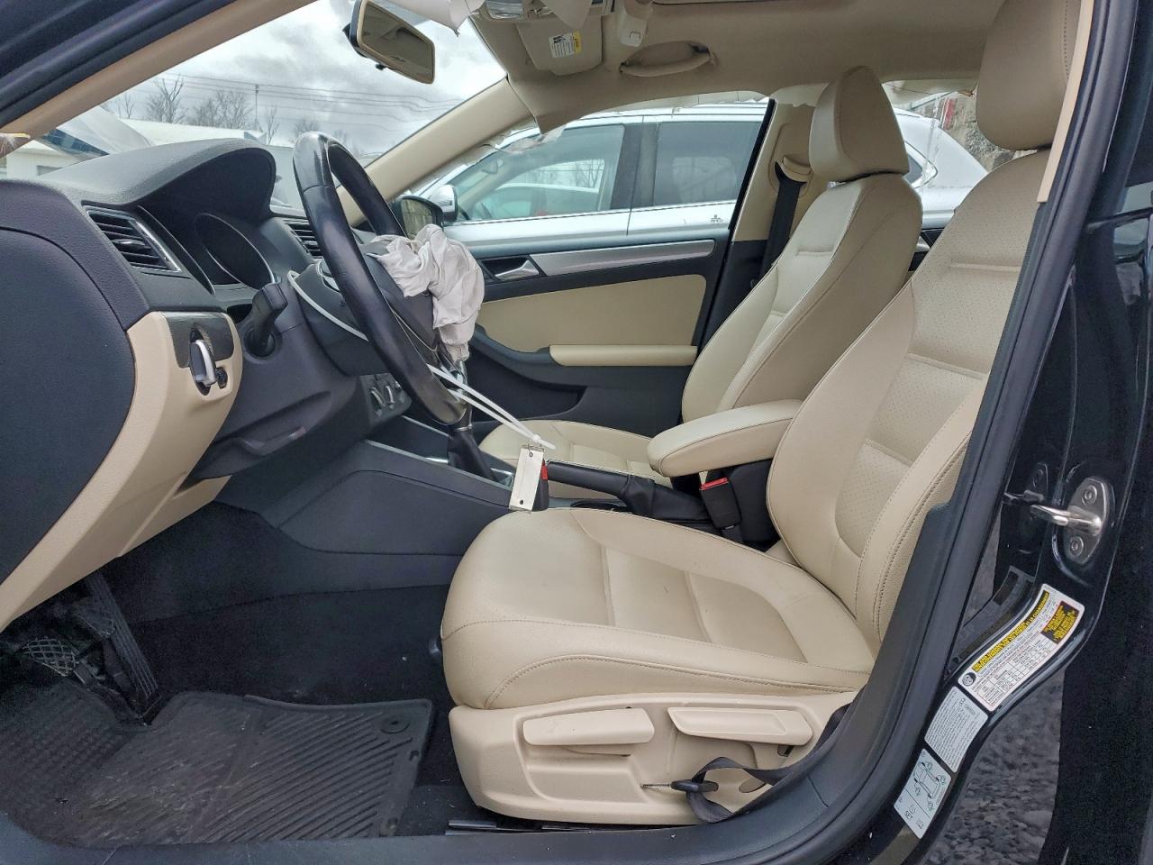 2017 Volkswagen Jetta Se VIN: 3VWB67AJ5HM268832 Lot: 94472665