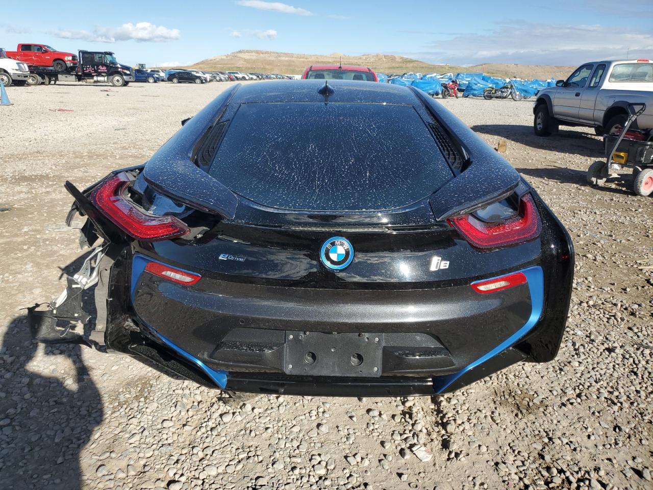 Фото: WBY2Z2C52FV392684