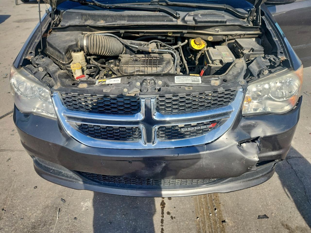 2015 Dodge Grand Caravan Sxt VIN: 2C4RDGCG8FR622146 Lot: 93640865