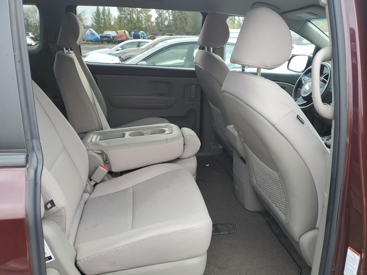 2017 Kia Sedona Lx VIN: KNDMB5C19H6244770 Lot: 92035285