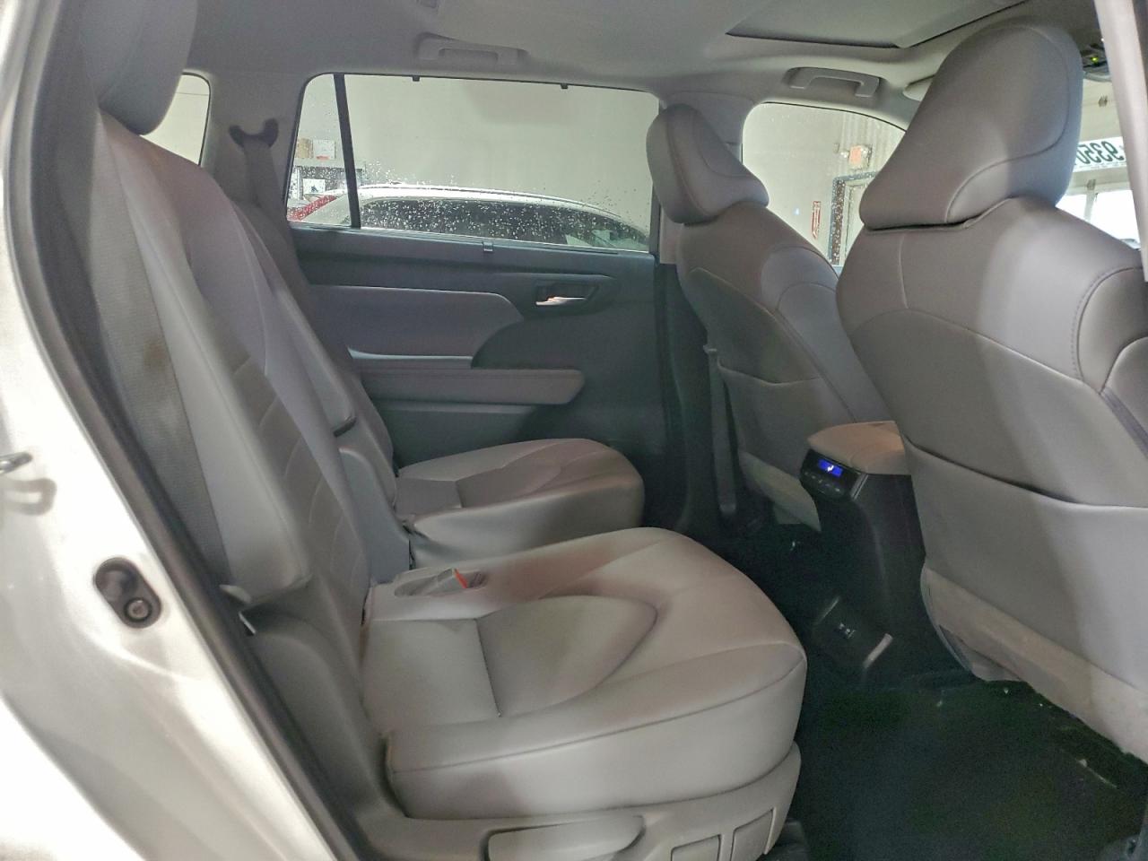 2021 Toyota Highlander Hybrid Xle VIN: 5TDHBRCH9MS524253 Lot: 93501315