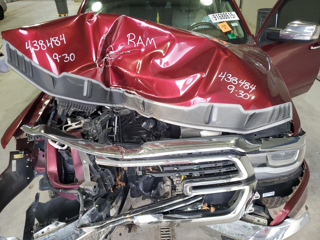 2019 Ram 1500 Laramie VIN: 1C6SRFJT3KN577824 Lot: 91688615