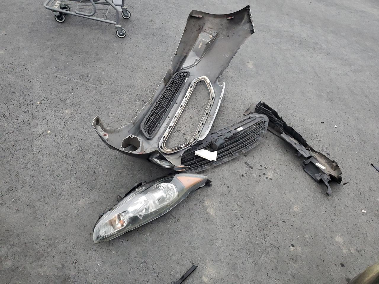 2015 Ford Fiesta Se VIN: 3FADP4EJ9FM171833 Lot: 92535825