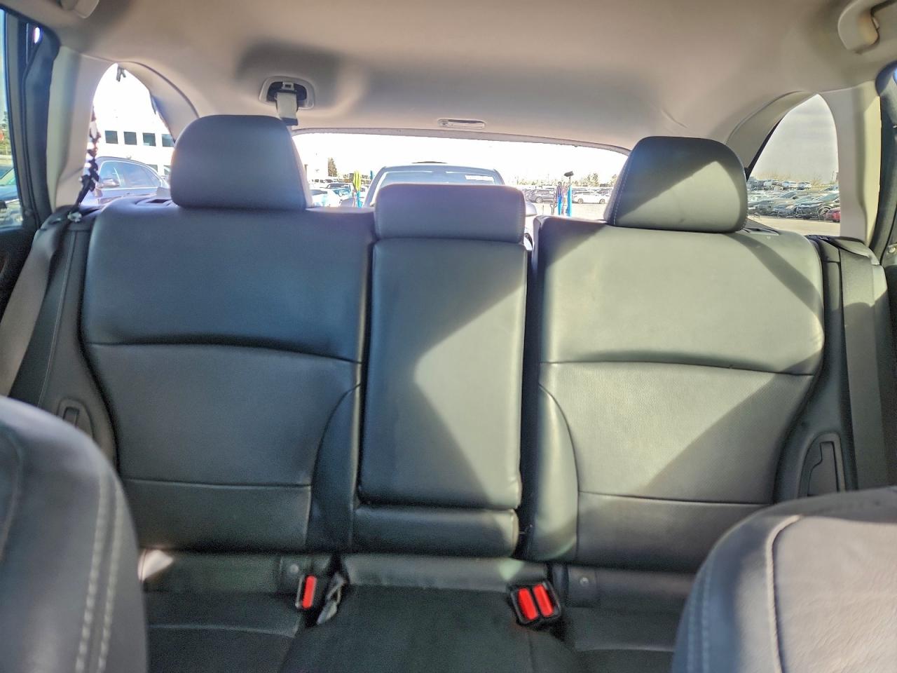 2017 Subaru Outback 2.5I Limited VIN: 4S4BSANC0H3216447 Lot: 93990895