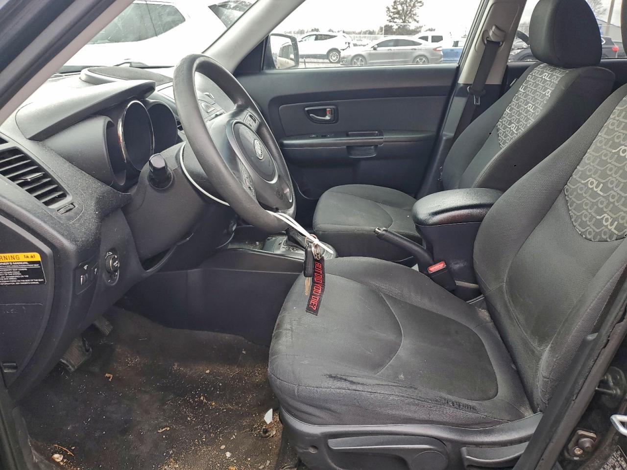 2011 Kia Soul + VIN: KNDJT2A27B7331031 Lot: 93843485