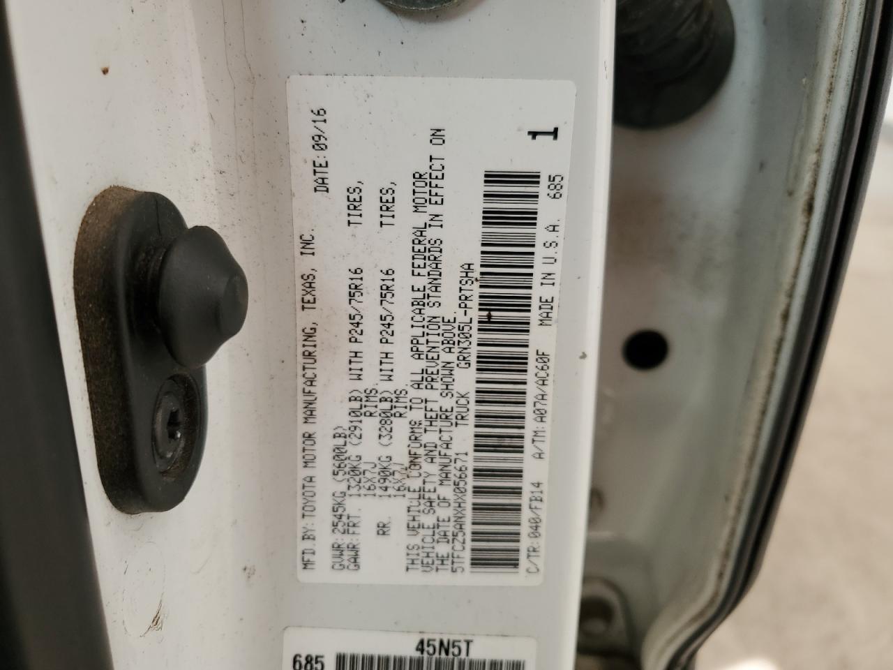 2017 Toyota Tacoma Double Cab VIN: 5TFCZ5ANXHX056671 Lot: 89793225