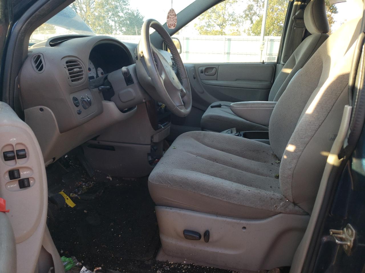 2003 Chrysler Town & Country Ex VIN: 2C8GP74L83R118488 Lot: 91186585