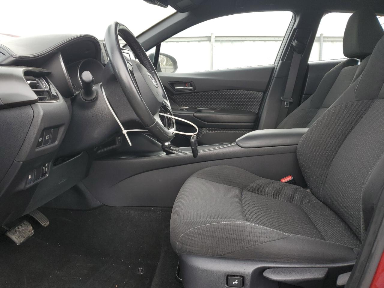 2018 Toyota C-Hr Xle VIN: NMTKHMBX7JR050653 Lot: 92807325