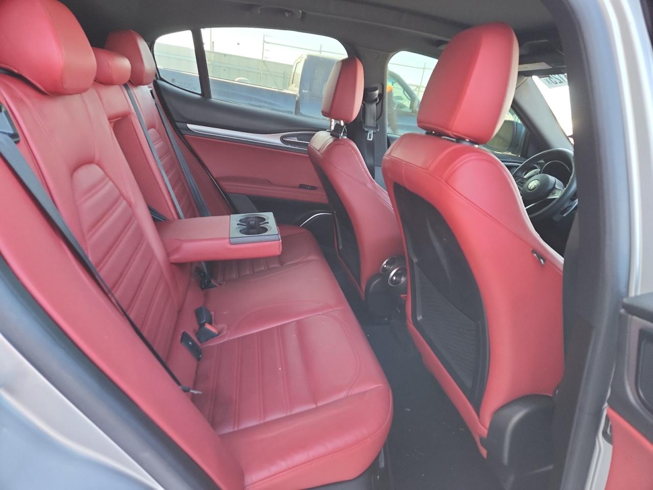 2018 Alfa Romeo Stelvio Ti Sport VIN: ZASFAKNN7J7B84814 Lot: 91563125