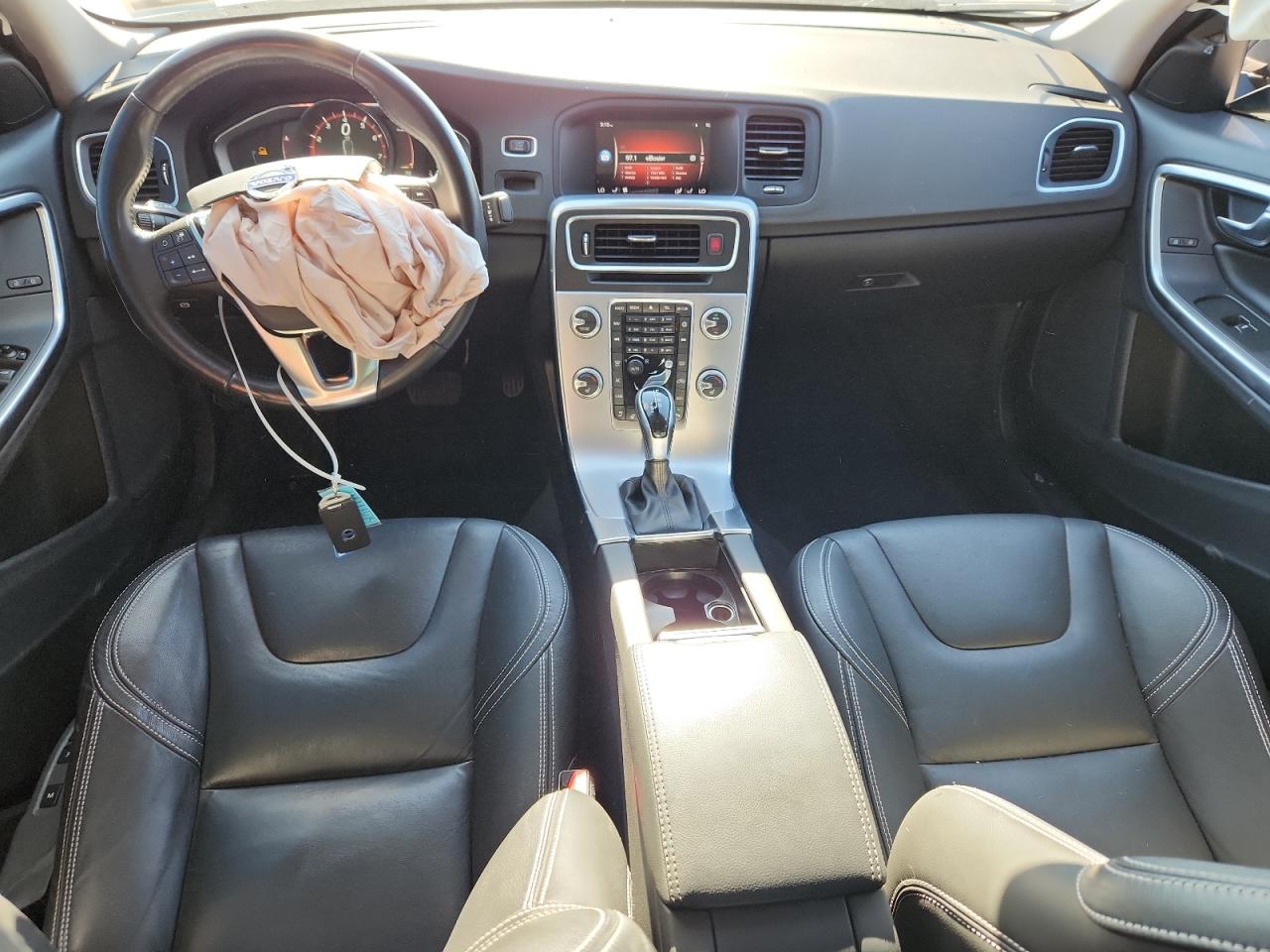 2018 Volvo S60 Dynamic VIN: YV126MFL0J2463000 Lot: 91715515