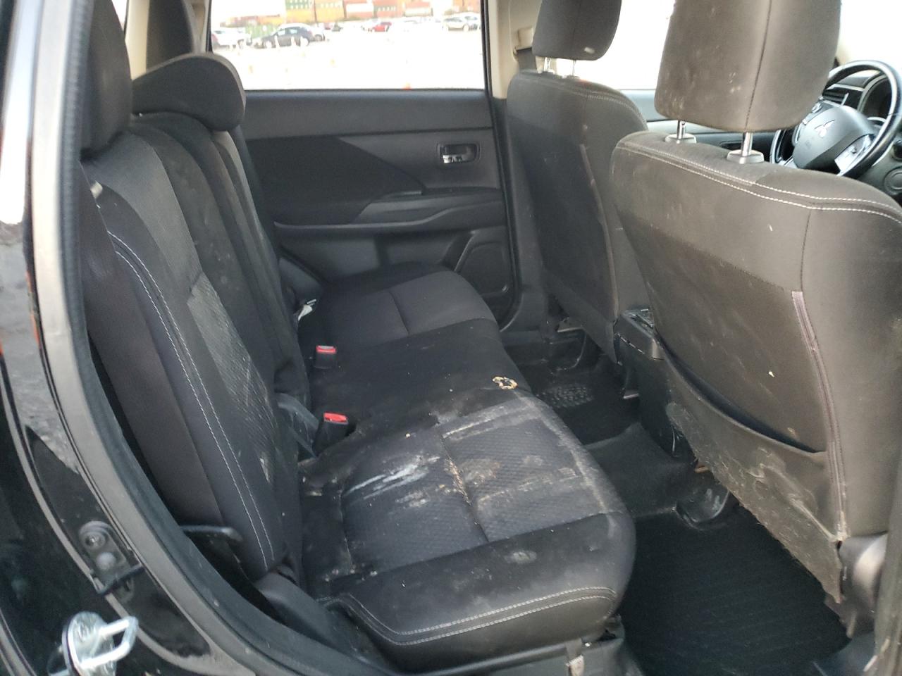 2016 Mitsubishi Outlander Se VIN: JA4AZ3A3XGZ004710 Lot: 92449535