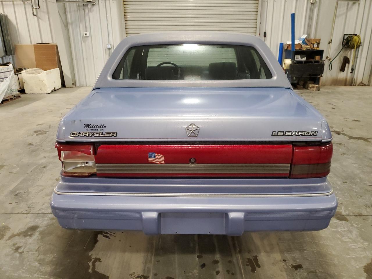 1994 Chrysler Lebaron Landau A-Body VIN: 3C3AA5633RT303892 Lot: 90851525