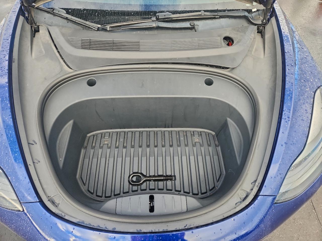 2023 Tesla Model 3 VIN: 5YJ3E1EA3PF451084 Lot: 94389585