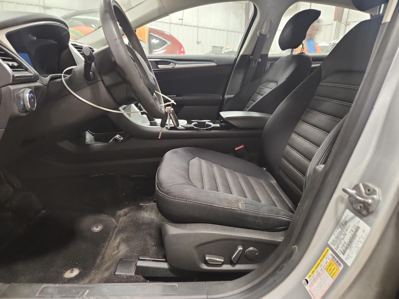 2014 Ford Fusion Se VIN: 1FA6P0H73E5392799 Lot: 91884275