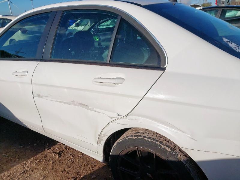 2013 MERCEDES-BENZ C CLASS C220 CDI BLUEEFFICIENCY EXECUTIVE SE 4DR