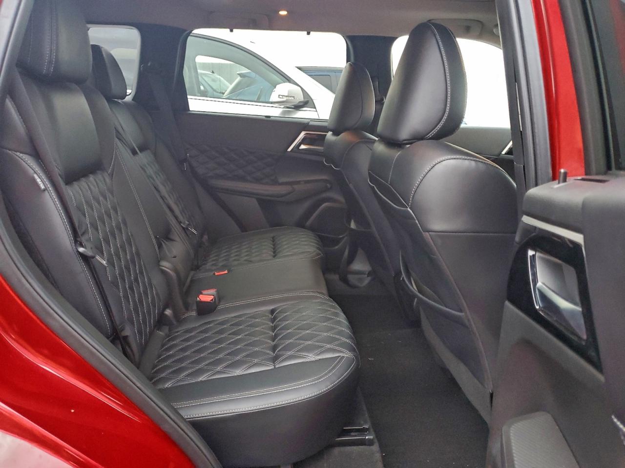 2024 Mitsubishi Outlander Sel VIN: JA4J4WA86RZ019686 Lot: 94297565