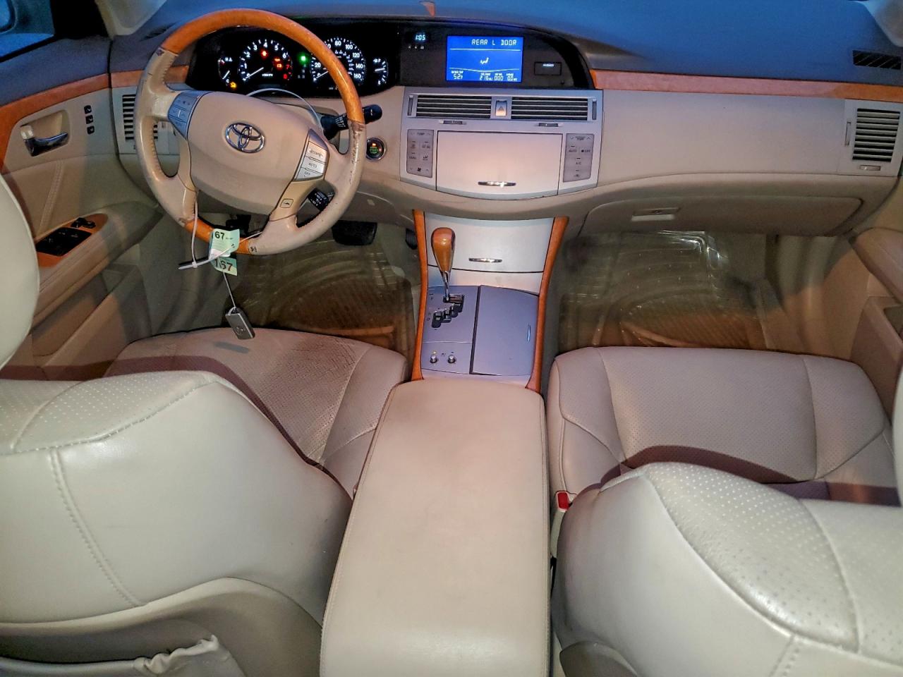 2005 Toyota Avalon Xl VIN: 4T1BK36B55U056119 Lot: 93952625