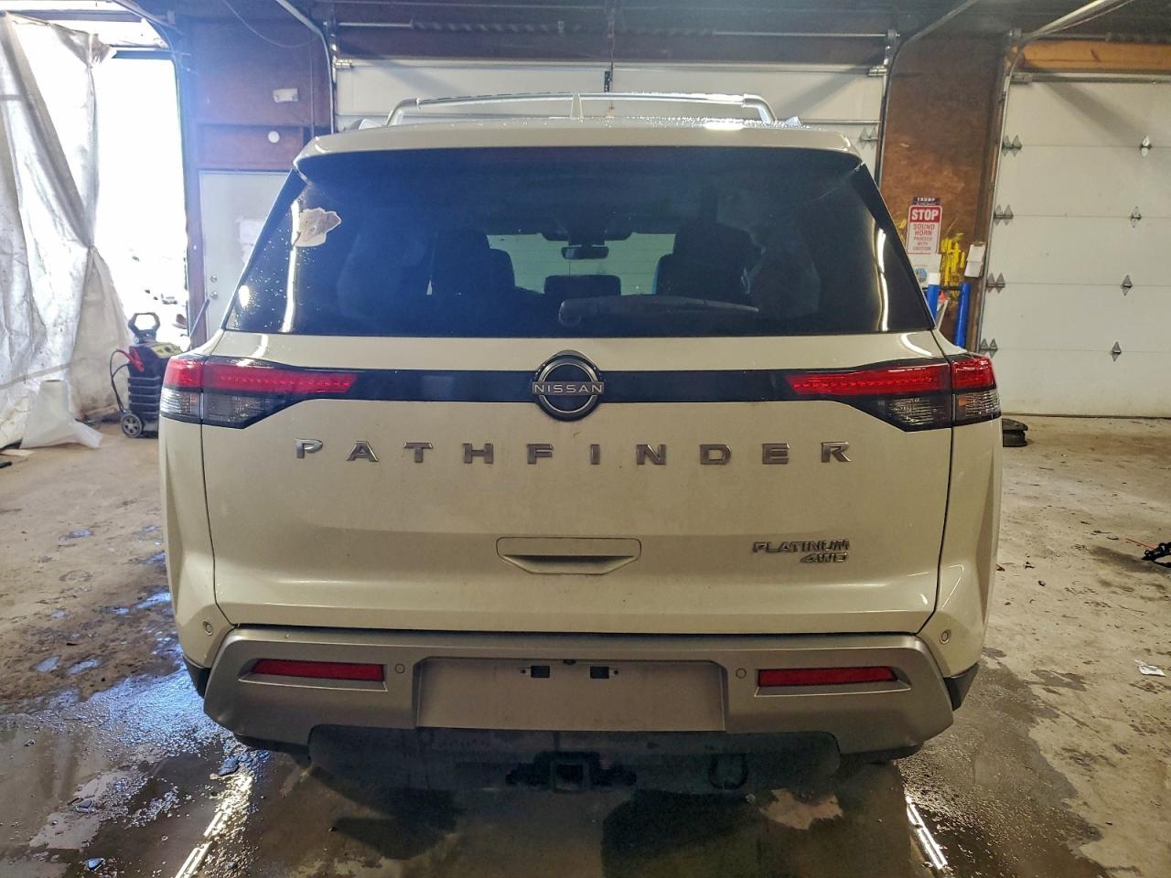 2024 Nissan Pathfinder Platinum VIN: 5N1DR3DJ7RC270796 Lot: 93832455