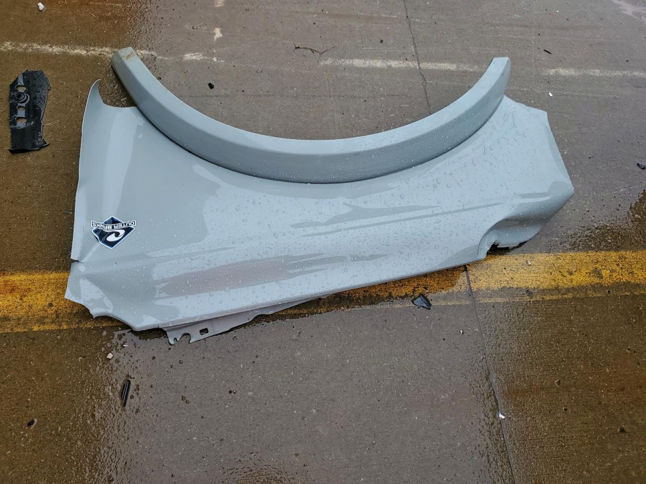 2021 Ford Bronco Base VIN: 1FMDE5BH0MLA61027 Lot: 93951725