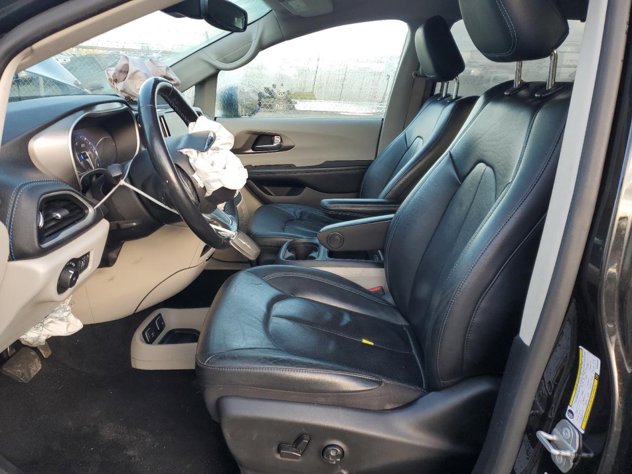 2021 Chrysler Pacifica Touring L VIN: 2C4RC1BG0MR552608 Lot: 93063875