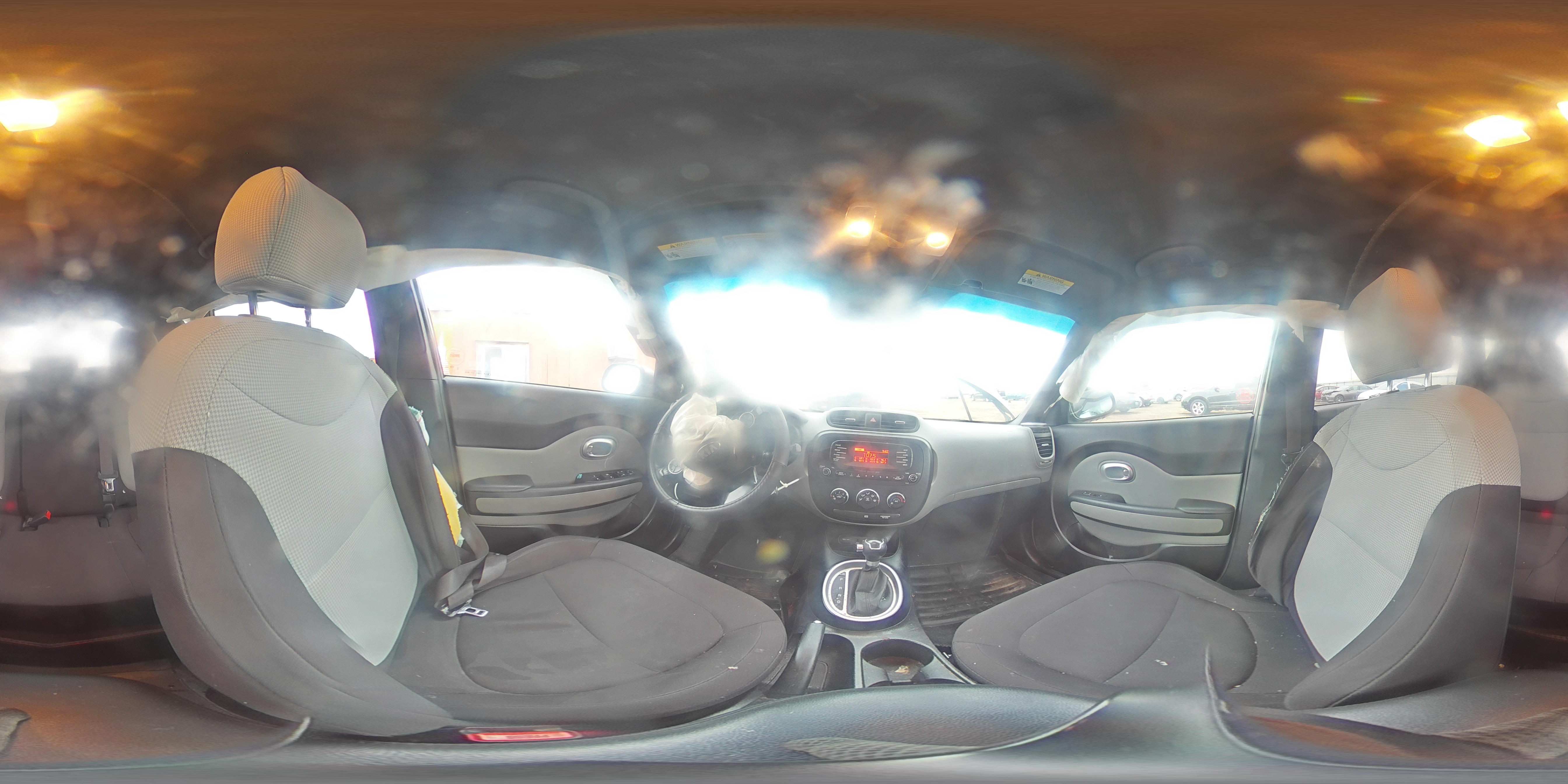 2015 Kia Soul VIN: KNDJN2A28F7220598 Lot: 94121685