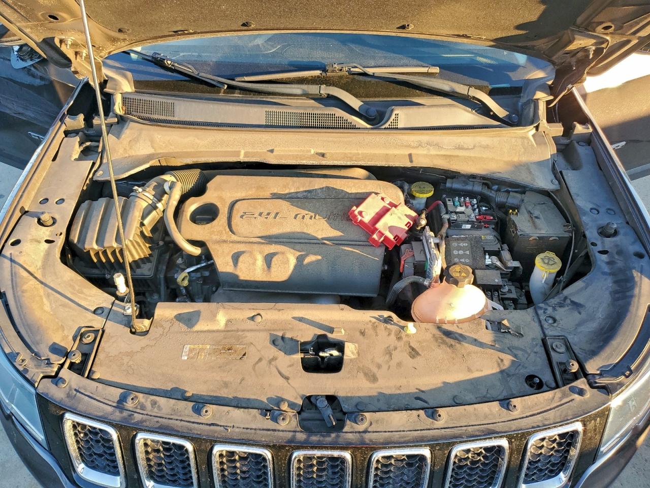 2020 Jeep Compass Limited VIN: 3C4NJDCB2LT137326 Lot: 94136675