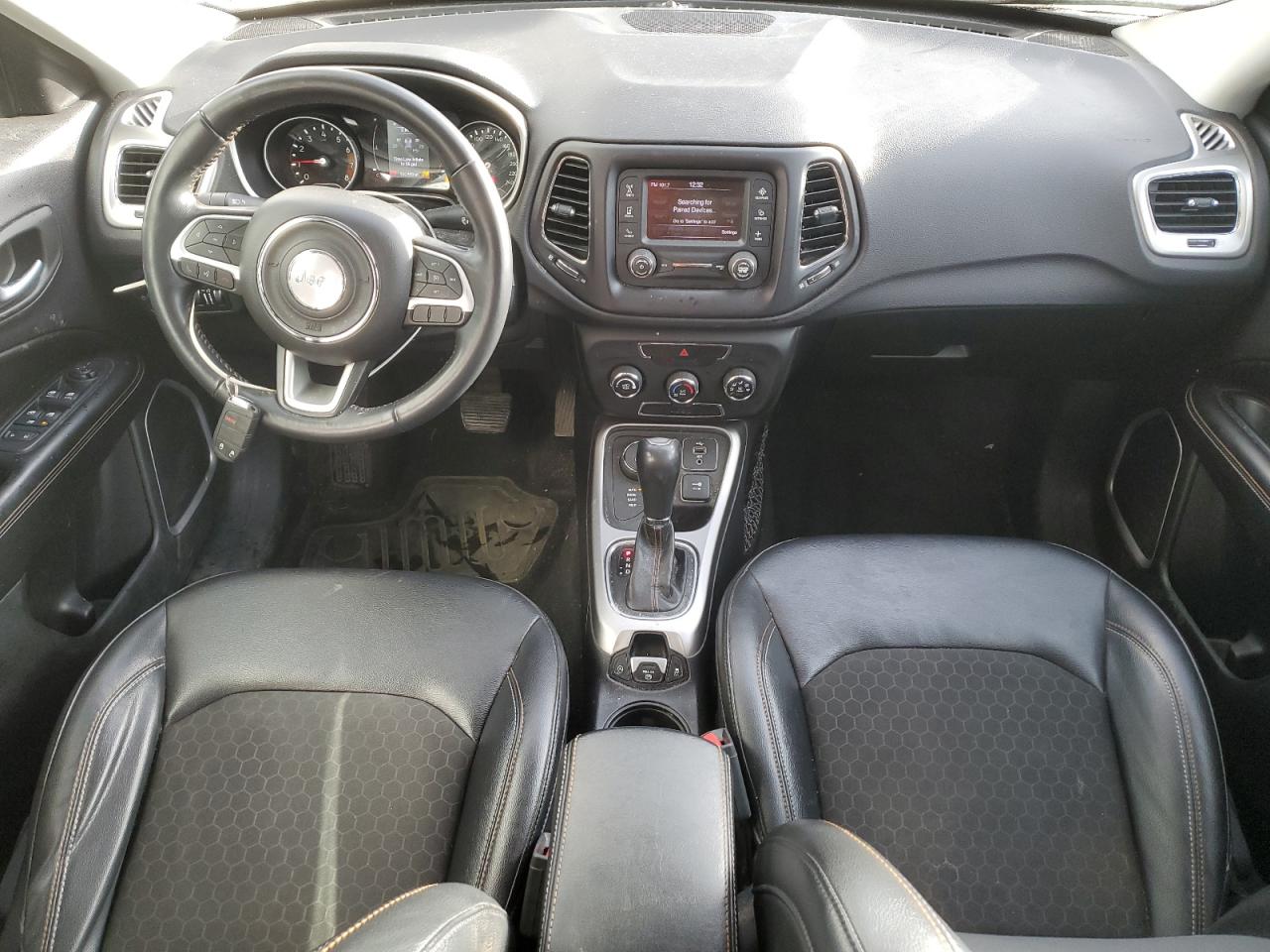 2018 Jeep Compass Latitude VIN: 3C4NJDBB9JT127911 Lot: 91960705