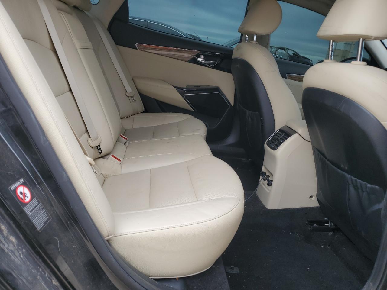 2017 Kia Cadenza Premium VIN: KNALC4J15H5083634 Lot: 92585675