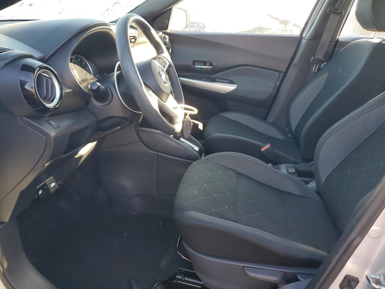 2019 Nissan Kicks S VIN: 3N1CP5CU0KL513648 Lot: 92455995