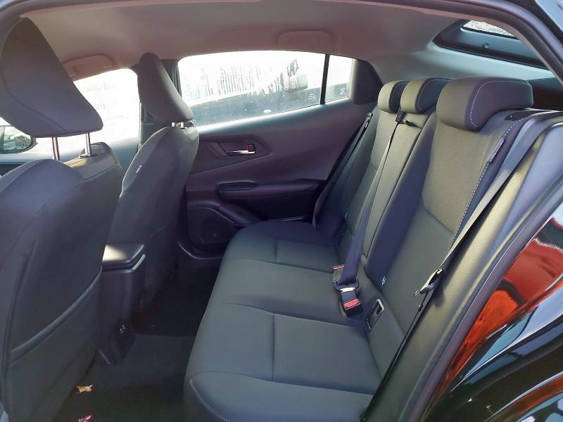 2025 TOYOTA PRIUS 2.0 PHEV DESIGN 5DR CVT