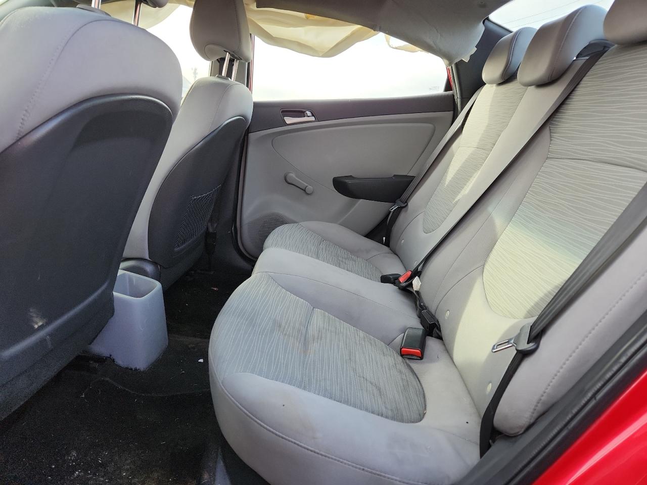 2015 Hyundai Accent Gls VIN: KMHCT4AE5FU827995 Lot: 93255155