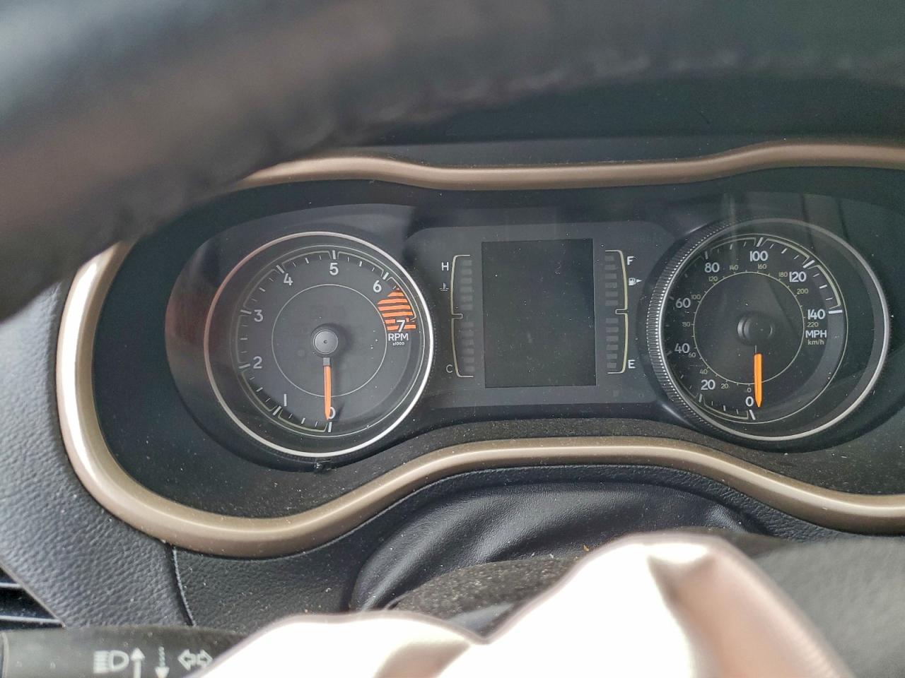 2016 Jeep Cherokee Latitude VIN: 1C4PJMCB0GW199154 Lot: 94058885