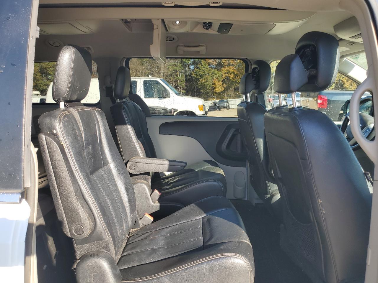 2014 Chrysler Town & Country Touring VIN: 2C4RC1BG7ER383477 Lot: 93464225