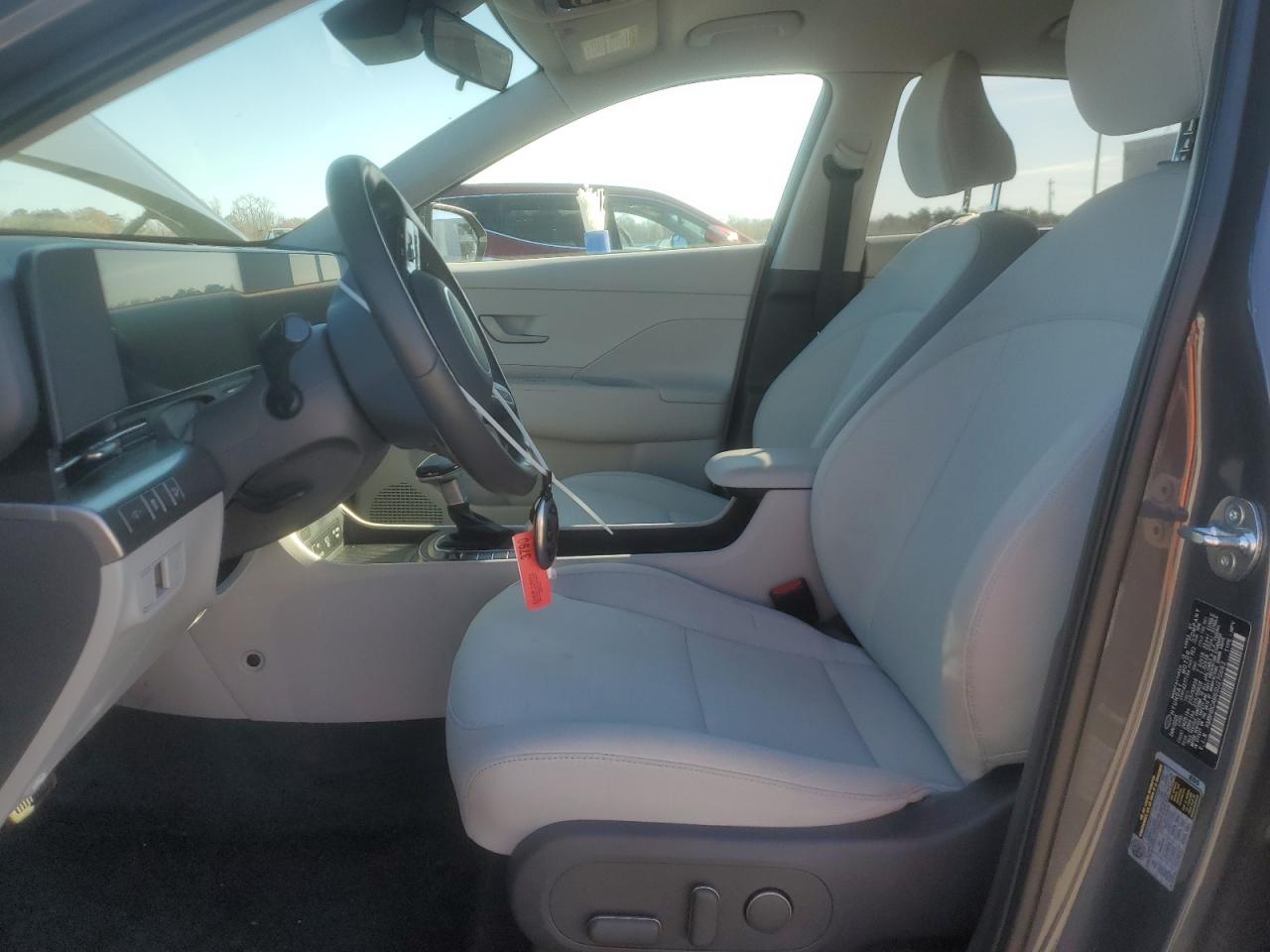 2025 Hyundai Kona Sel VIN: KM8HBCAB6SU270663 Lot: 92420295