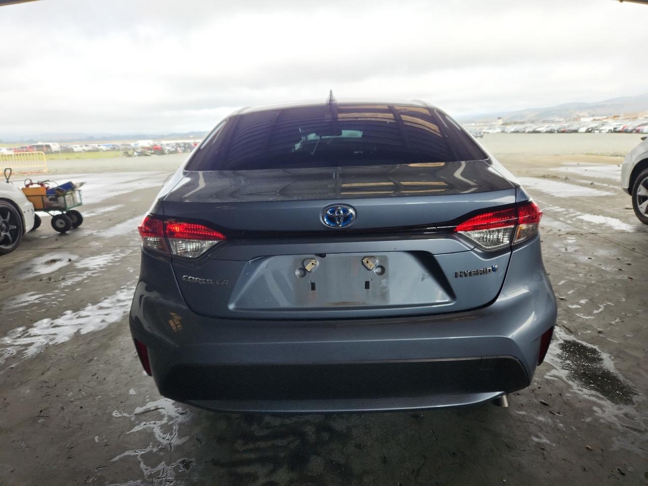 2022 Toyota Corolla Le VIN: JTDEAMDE0N3011697 Lot: 91483205