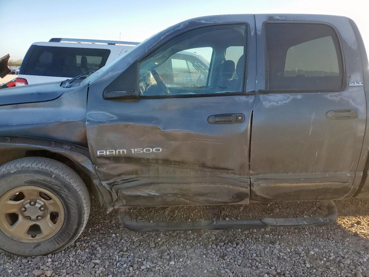 2002 Dodge Ram 1500 VIN: 3D7HA18Z52G207674 Lot: 92628975