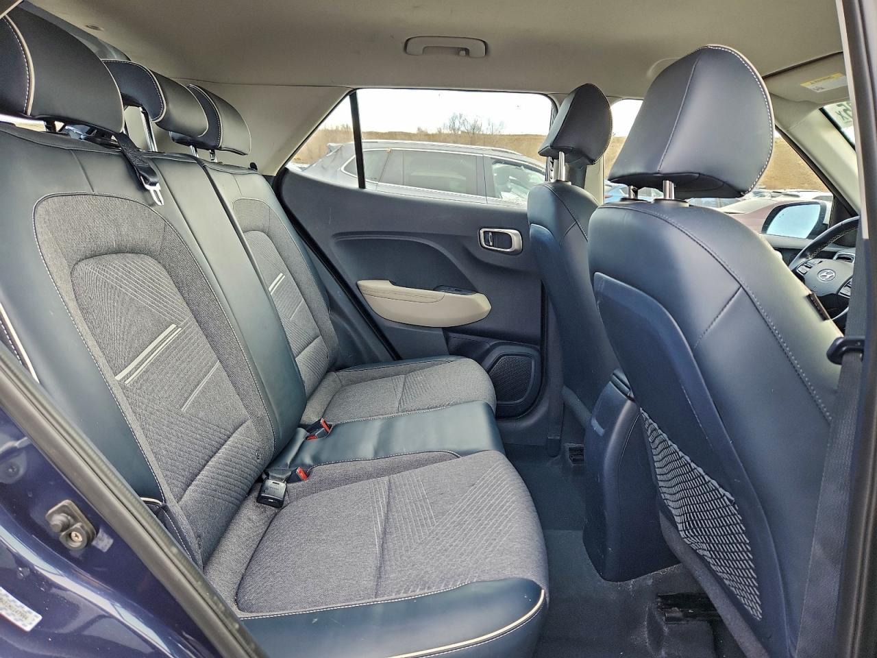 2022 Hyundai Venue Sel VIN: KMHRC8A31NU147994 Lot: 94760725