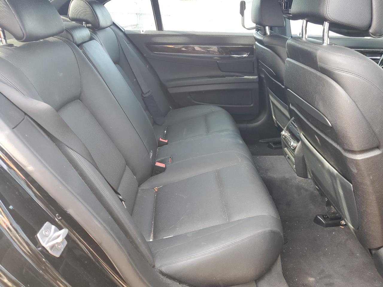 2015 BMW 740 I VIN: WBAYA6C56FGK16653 Lot: 91659725