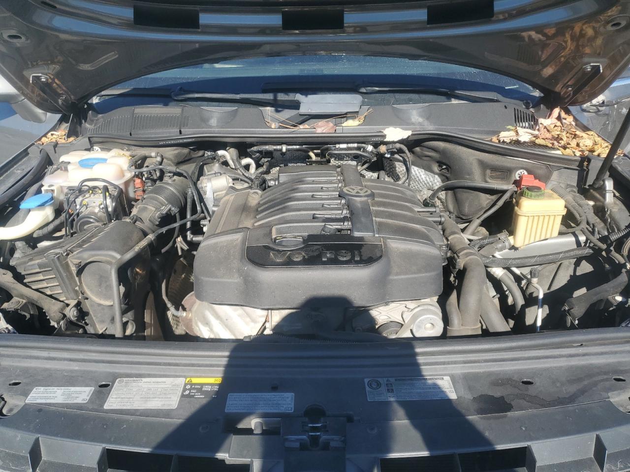 2014 Volkswagen Touareg V6 VIN: WVGEF9BPXED008735 Lot: 90682865