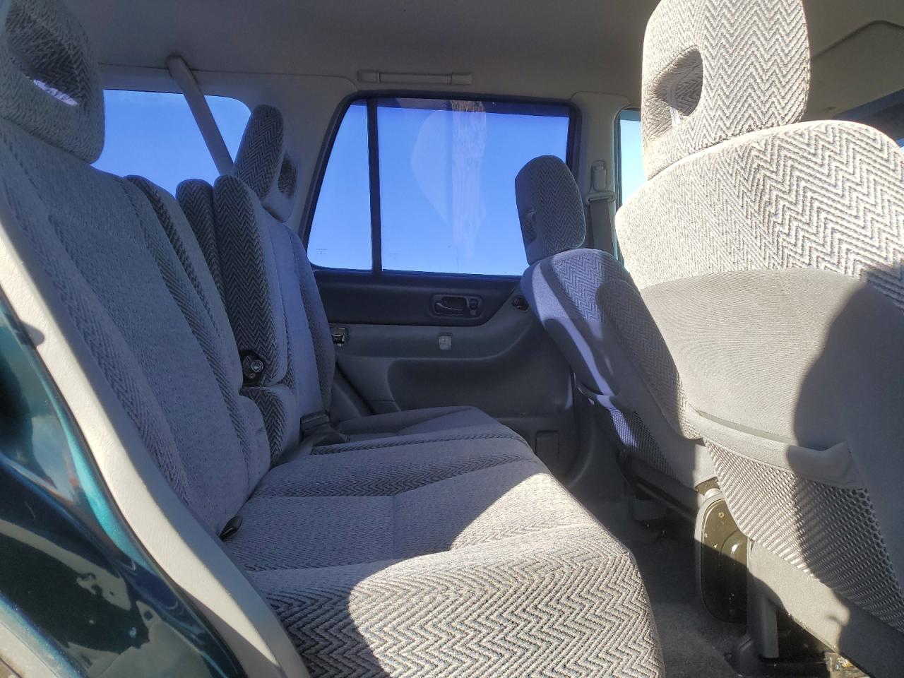 1997 Honda Cr-V Lx VIN: JHLRD1852VC807498 Lot: 91097555