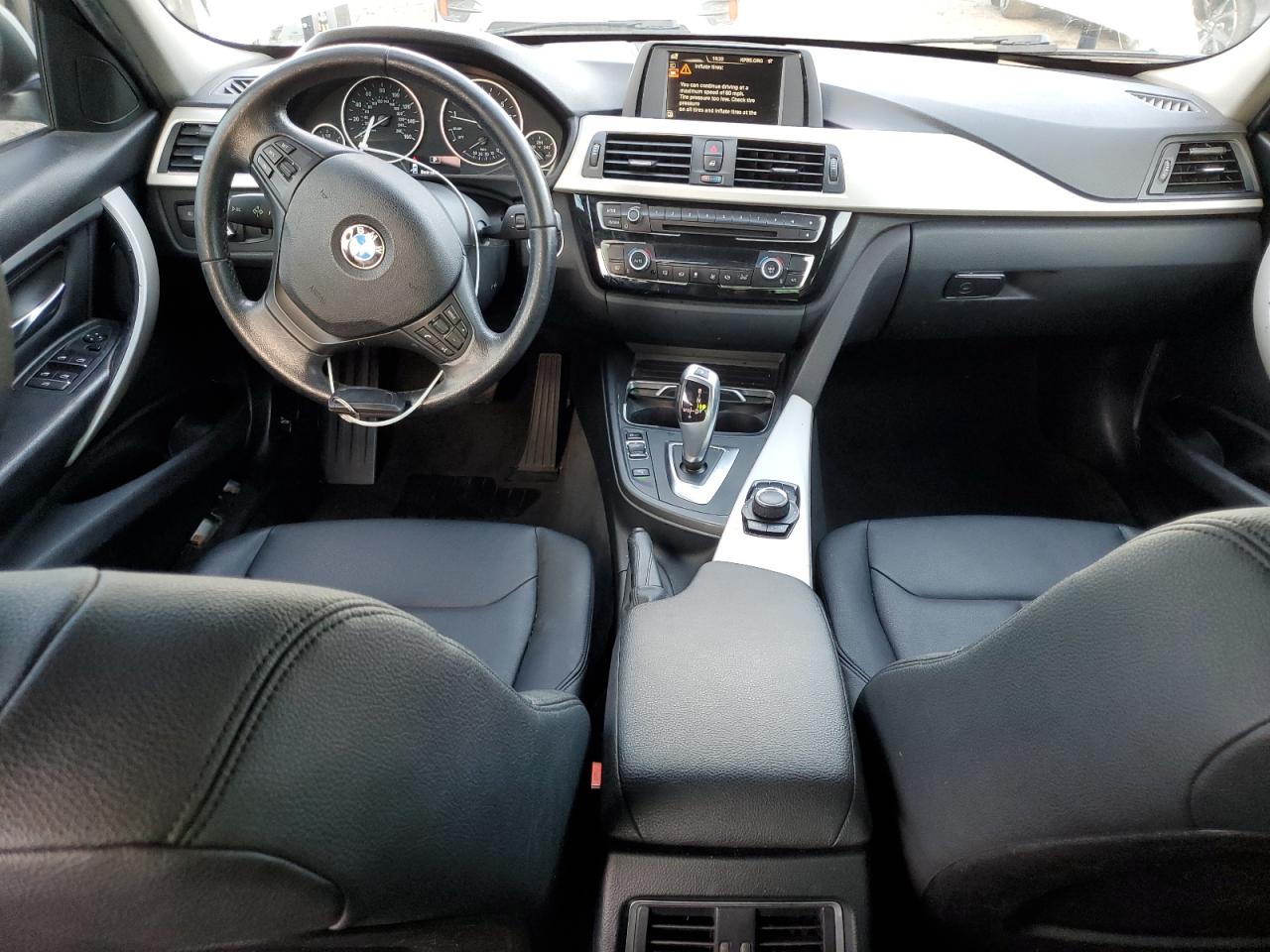 2016 BMW 320 I VIN: WBA8E1G53GNU10300 Lot: 93750985