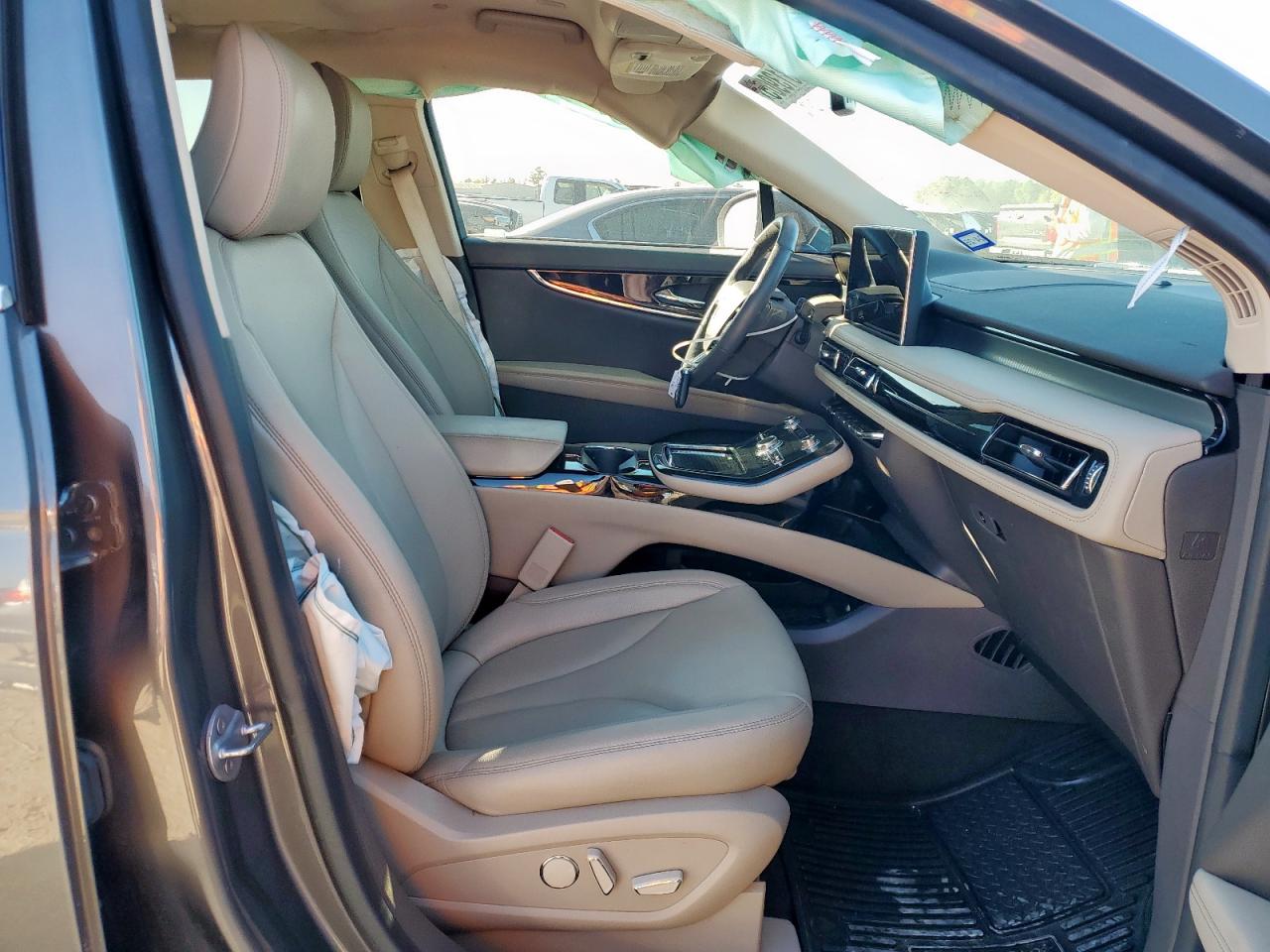 2023 Lincoln Nautilus VIN: 2LMPJ6J92PBL04323 Lot: 92313905